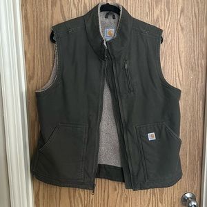 Women’s Carrhart Vest. Like new. Used maybe 5 times at an office job.